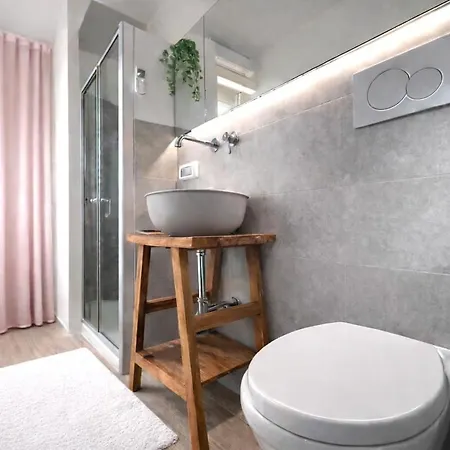 Sui Tetti Di Apartament